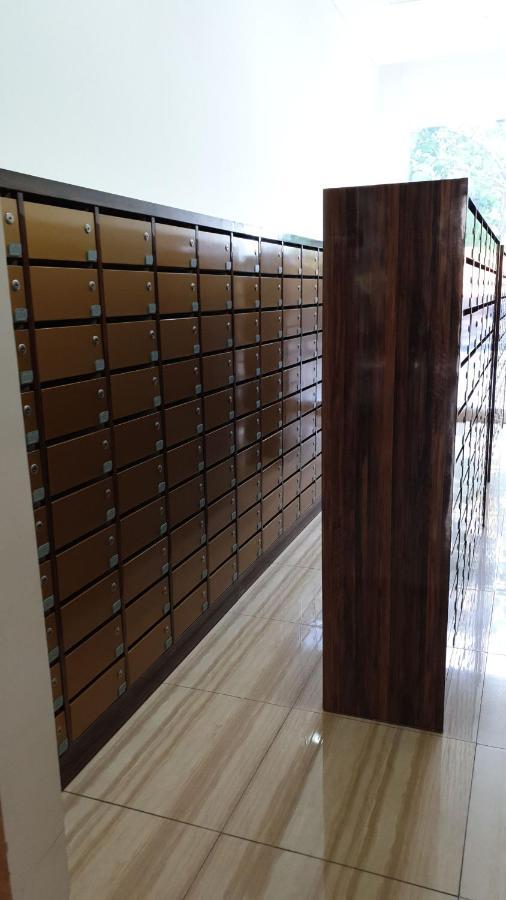 Apartemen Grand Sungkono Lagoon Venetian. Surabaya Exterior foto