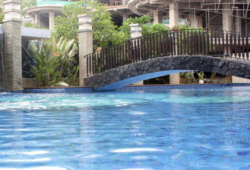 Apartemen Grand Sungkono Lagoon Venetian. Surabaya Exterior foto